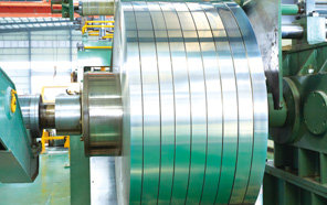 金管道不銹鋼水管匠心品質 · 嚴控選材